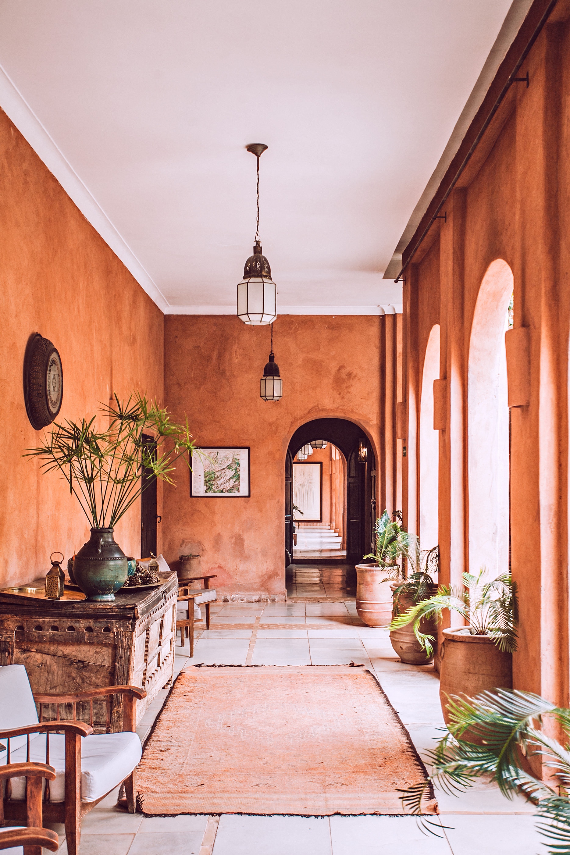 https://unsplash.com/@dnevozhai